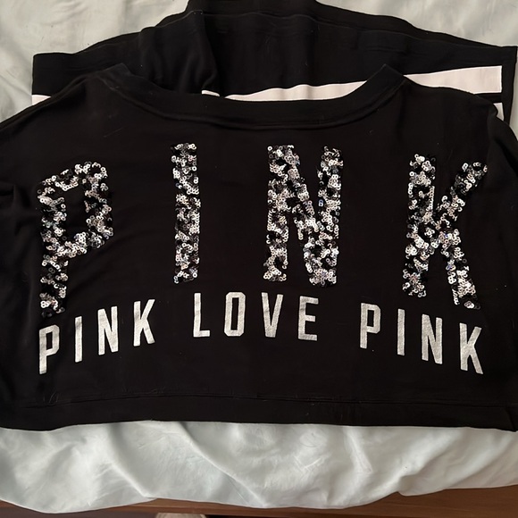 Vs PINK long sleeve shirt - Picture 2 of 3